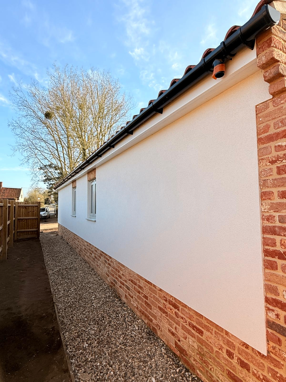 Side Elevation — Silicone · White