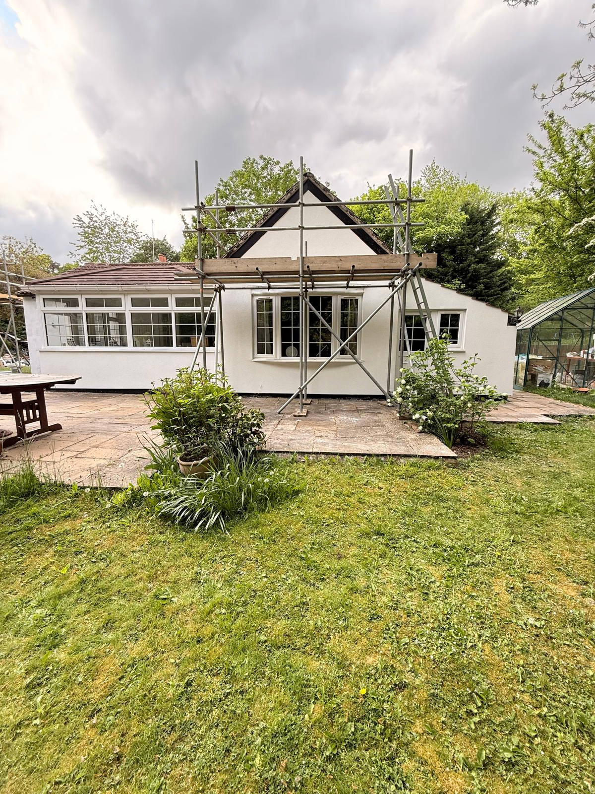 Garden Elevation — Silicone · Ivory