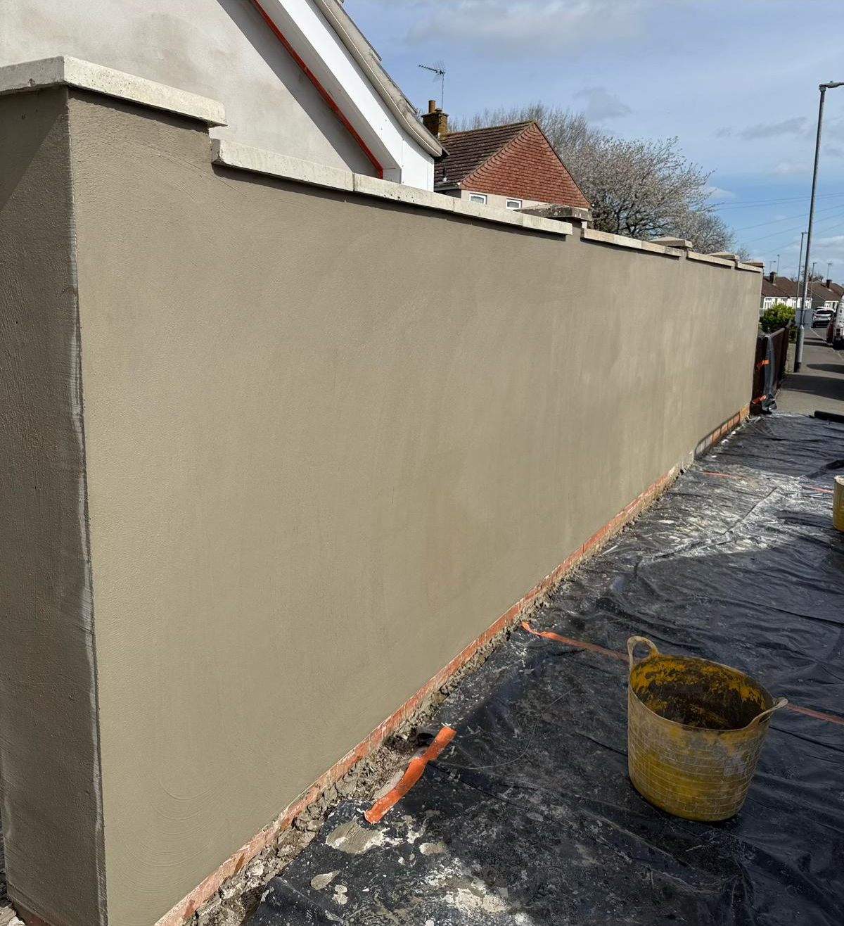 Boundary Wall — Monocouche · Sand
